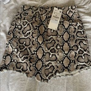 Zara New Skirt Snake